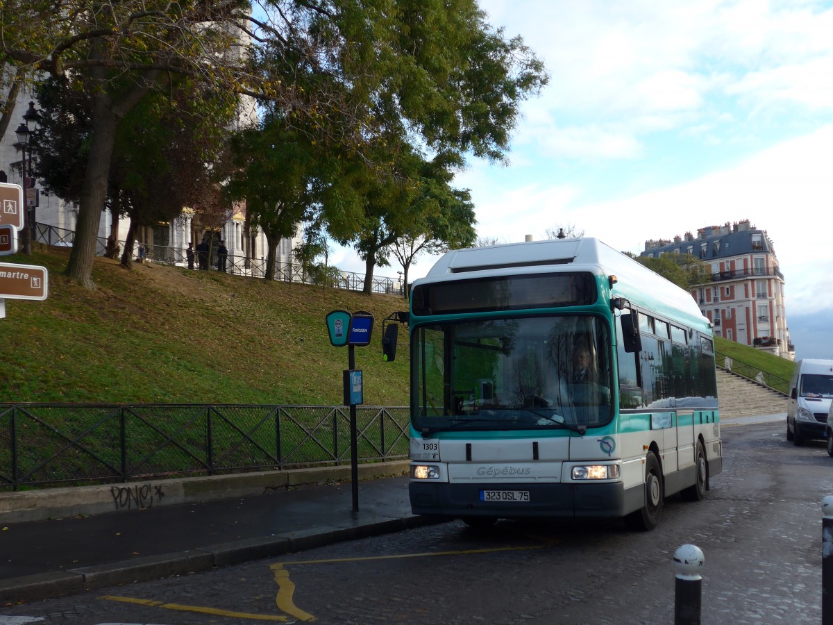(167'078) - RATP Paris - Nr. 1303/323 QSL 75 - G�p�bus am 17. November 2015 in Paris, Funiculaire