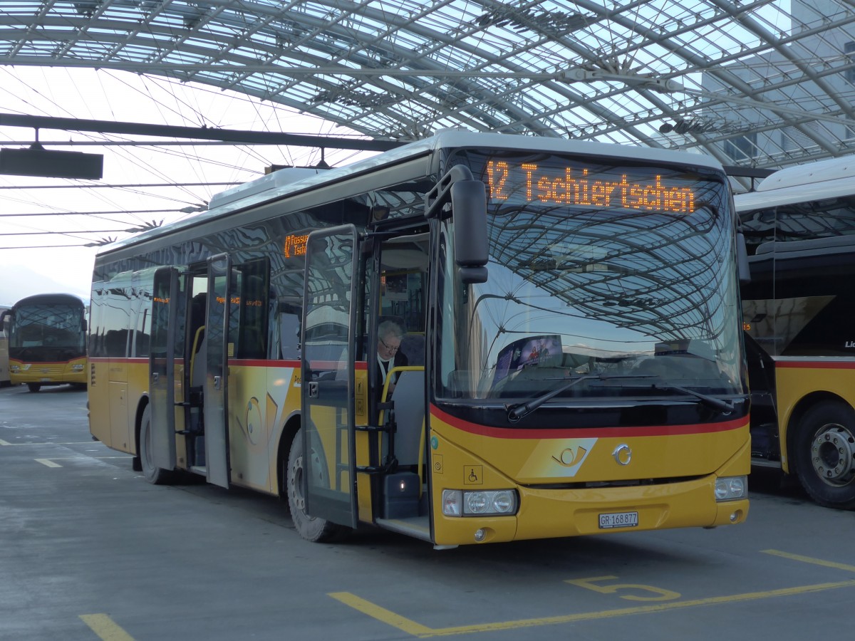 (167'830) - PostAuto Graub�nden - GR 168'877 - Irisbus am 19. Dezember 2015 in Chur, Postautostation