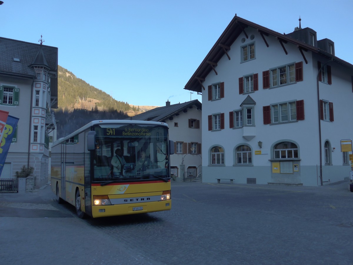 (168'058) - PostAuto Graub�nden - GR 102'312 - Setra (ex Heim, Flums) am 29. Dezember 2015 in Andeer, Post