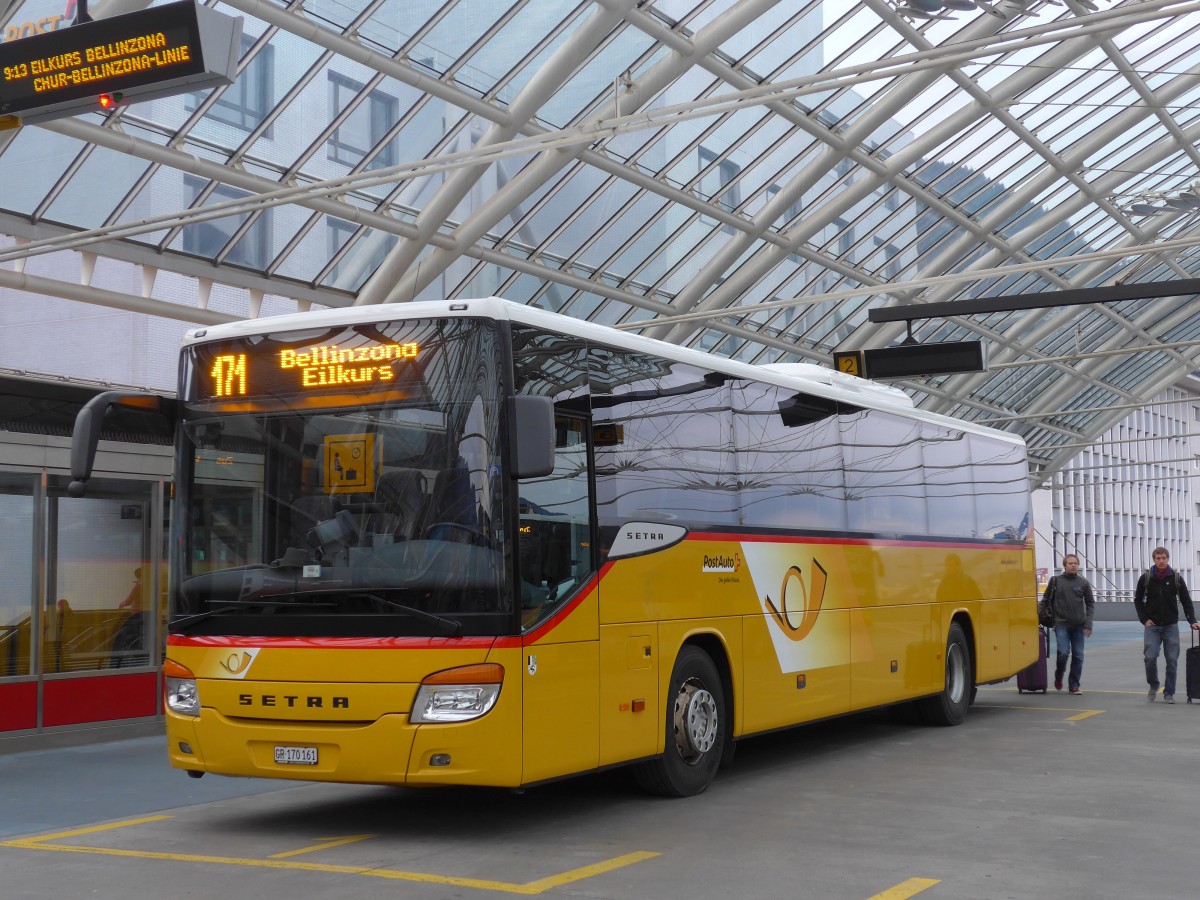 (168'224) - PostAuto Graub�nden - GR 170'161 - Setra am 2. Januar 2016 in Chur, Postautostation