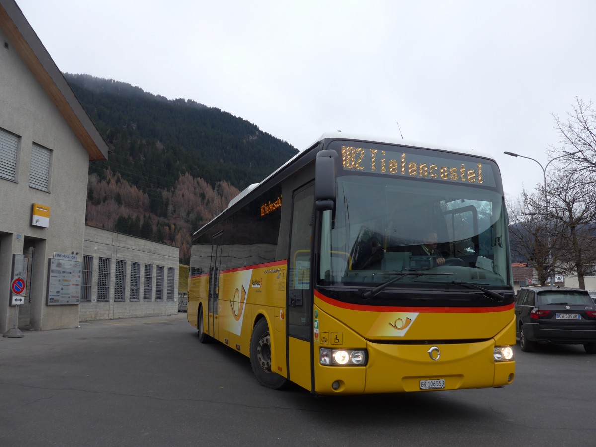 (168'239) - PostAuto Graub�nden - GR 106'553 - Irisbus am 2. Januar 2016 in Savognin, Post