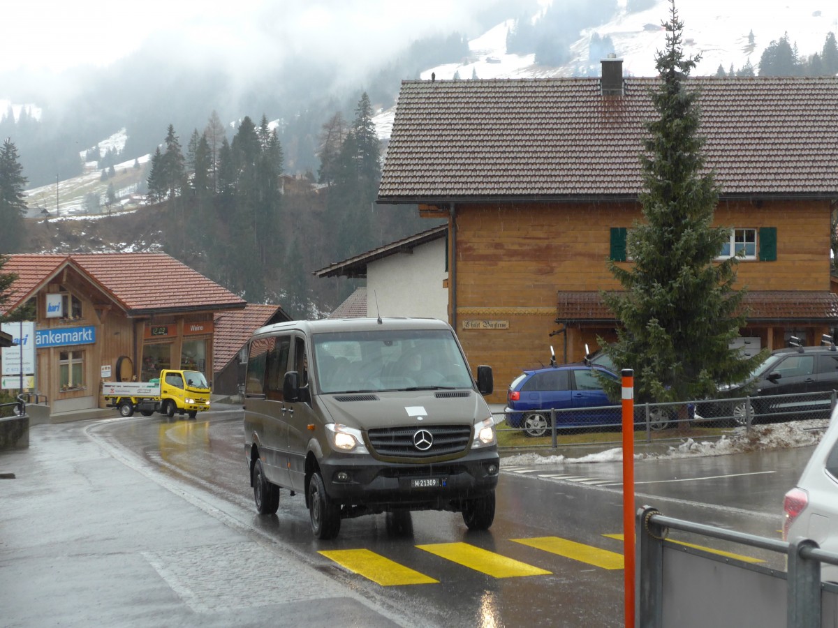 (168'409) - Schweizer Armee - M+21'309 - Mercedes am 9. Januar 2016 in Adelboden, M�hleport