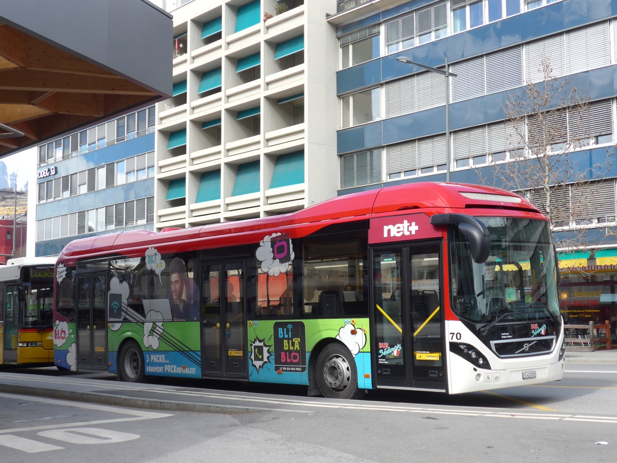 (169'030) - PostAuto Wallis - Nr. 70/VS 428'858 - Volvo am 6. M�rz 2016 beim Bahnhof Sion