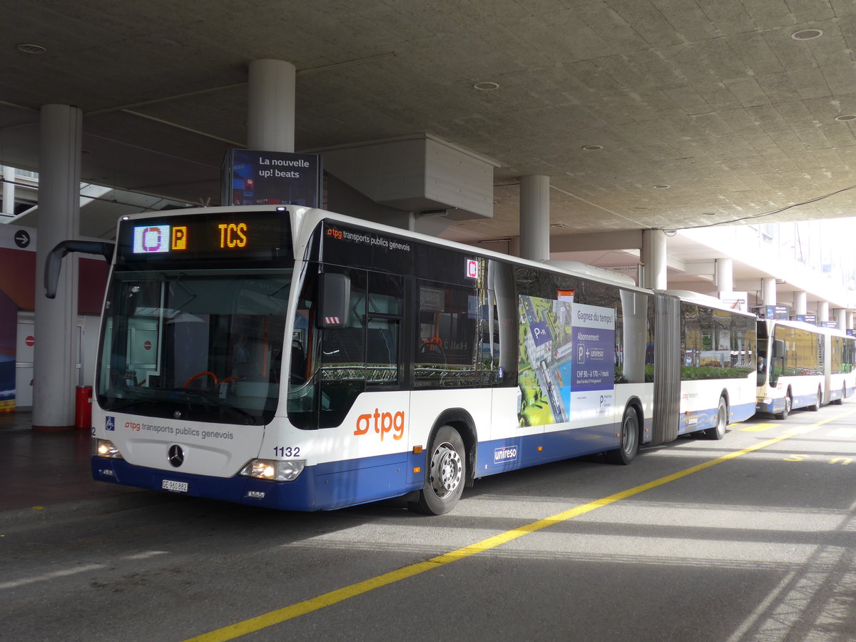 (169'200) - TPG Gen�ve - Nr. 1132/GE 960'882 - Mercedes am 7. M�rz 2016 in Gen�ve, Palexpo