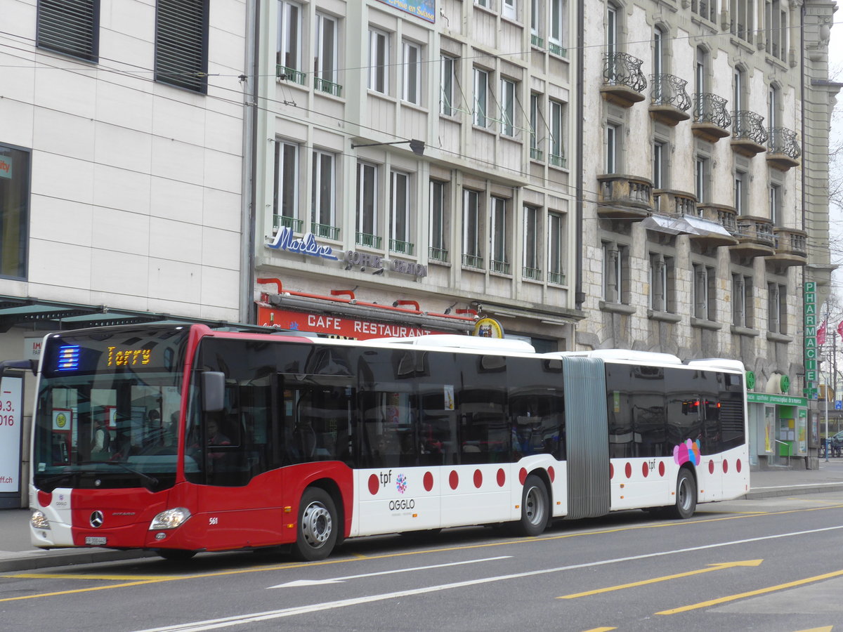(169'228) - TPF Fribourg - Nr. 561/FR 300'442 - Mercedes am 13. M�rz 2016 beim Bahnhof Fribourg