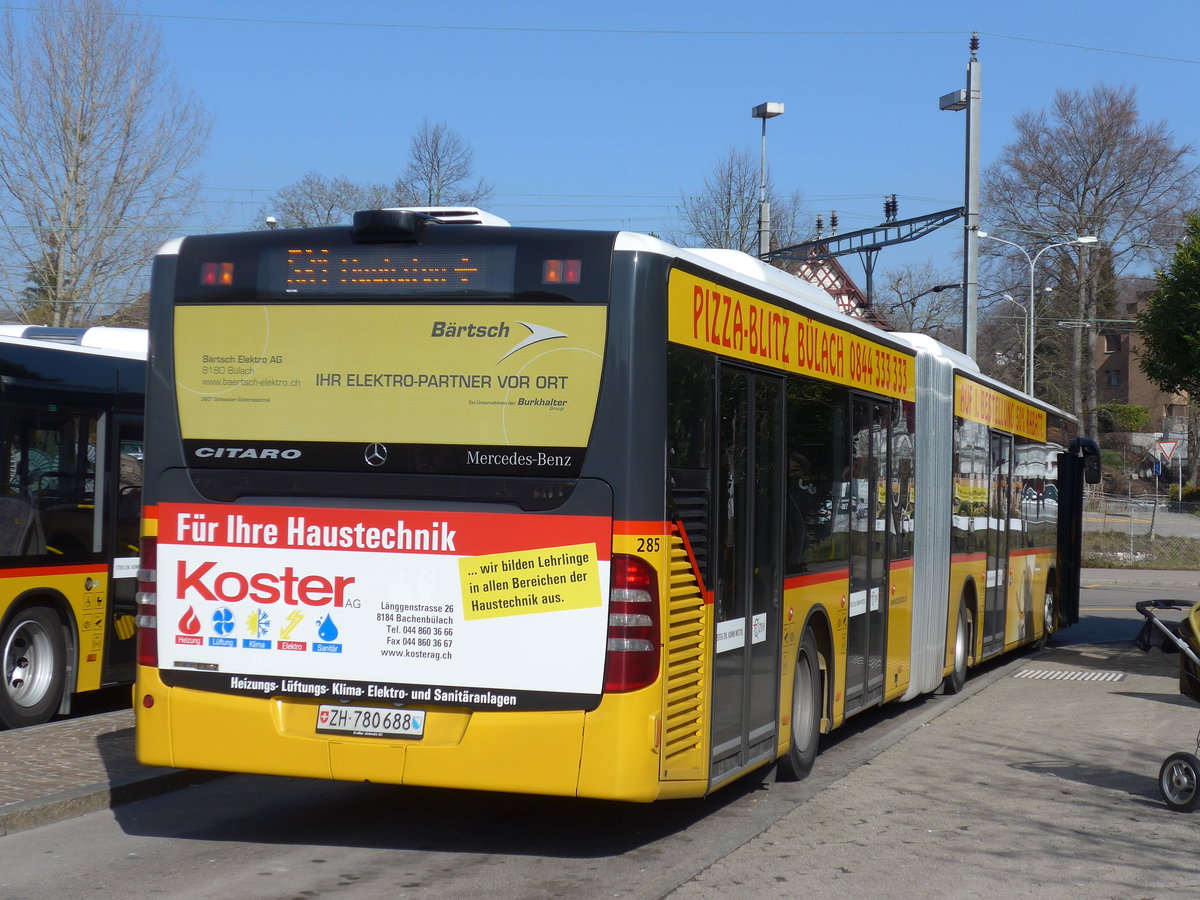 (169'337) - PostAuto Z�rich - Nr. 285/ZH 780'688 - Mercedes am 19. M�rz 2016 beim Bahnhof B�lach
