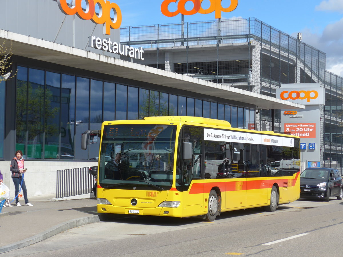 (170'101) - BLT Oberwil - Nr. 80/BL 7136 - Mercedes am 16. April 2016 in Oberwil, H�slimatt