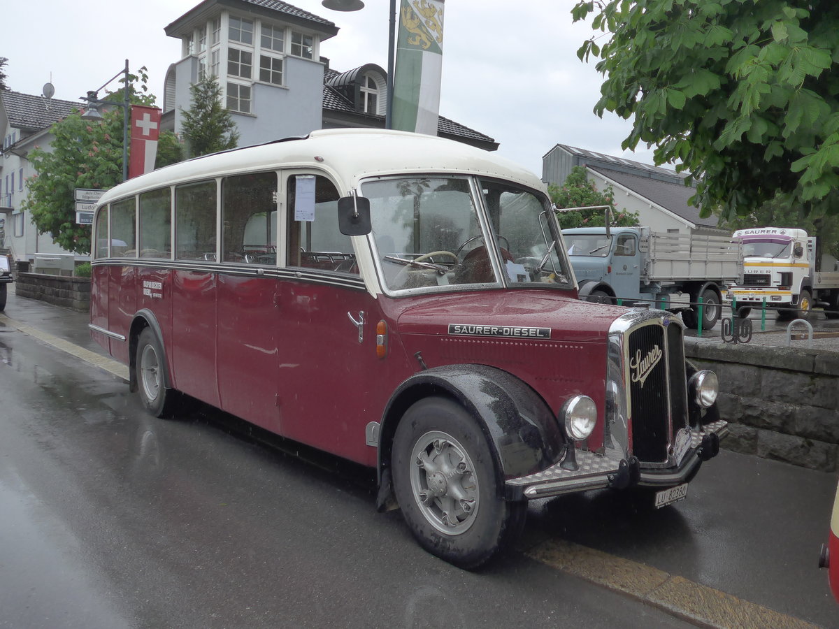 (170'601) - Bechter, Kriens - LU 82'380 - Saurer/Krapf - (ex M�nch, D-Marienberg; ex Spirig, Widnau; ex RhV Altst�tten Nr. 33; ex Th�r, Eichberg) am 14. Mai 2016 in Sarnen, OiO