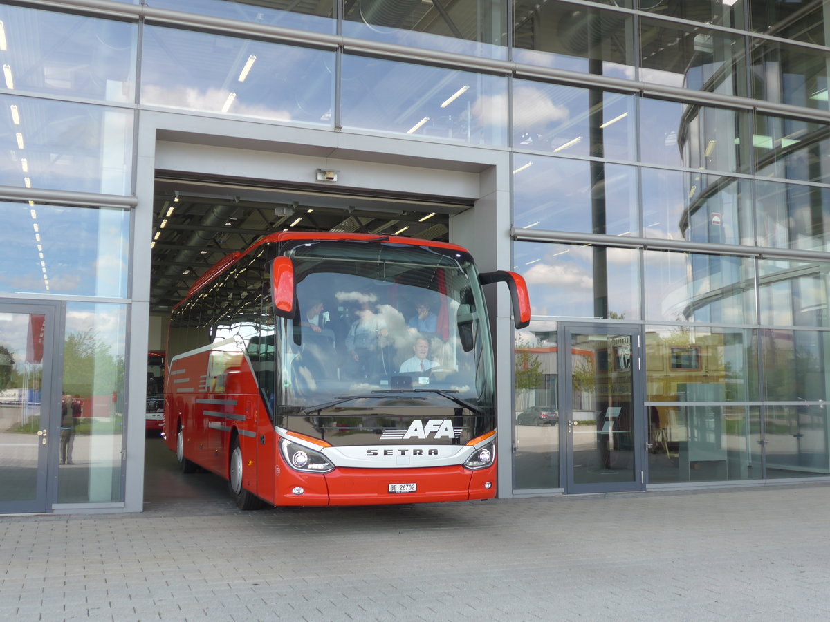 (171'175) - F�r die Schweiz: AFA Adelboden - Nr. 15/BE 26'702 - Setra am 20. Mai 2016 in Neu-Ulm, Setrawerk