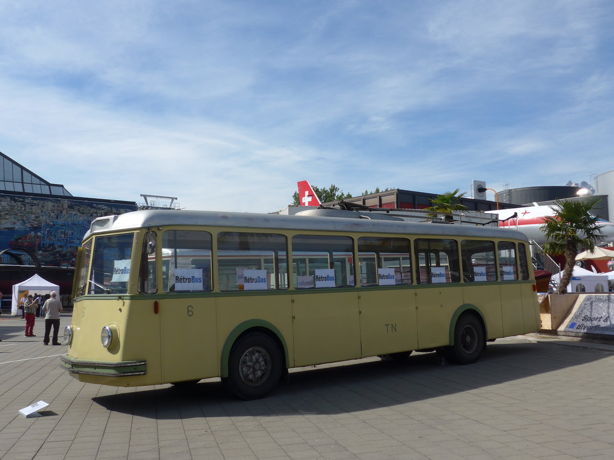 (171'227) - TN Neuch�tel (R�trobus) - Nr. 6 - FBW/T�scher Trolleybus (ex VBZ Z�rich Nr. 53) am 22. Mai 2016 in Luzern, Verkehrshaus