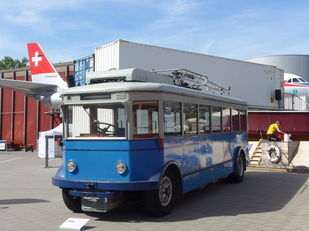 (171'231) - TL Lausanne (R�trobus) - Nr. 2 - FBW/Eggli Trolleybus (ex Nr. 3) am 22. Mai 2016 in Luzern, Verkehrshaus