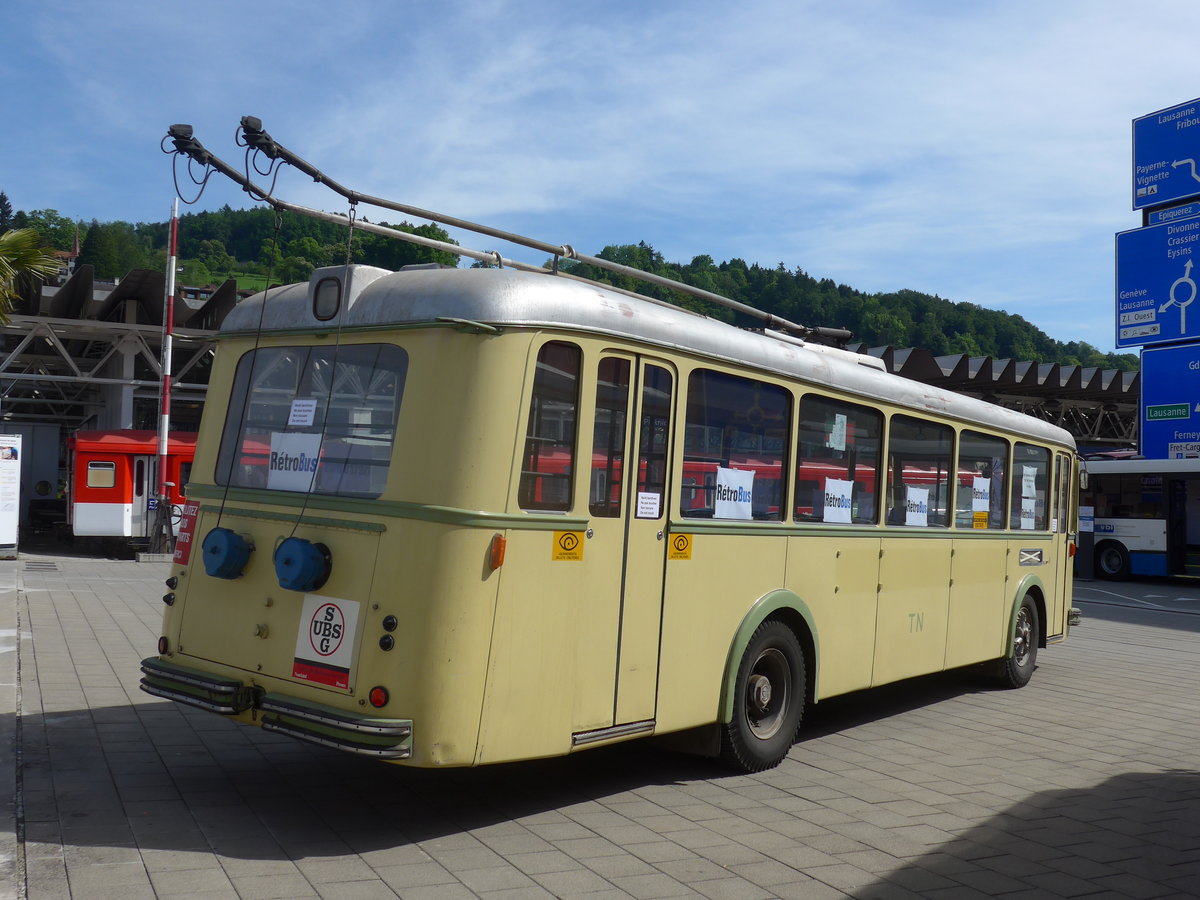 (171'235) - TN Neuch�tel (R�trobus) - Nr. 6 - FBW/T�scher Trolleybus (ex VBZ Z�rich Nr. 53) am 22. Mai 2016 in Luzern, Verkehrshaus