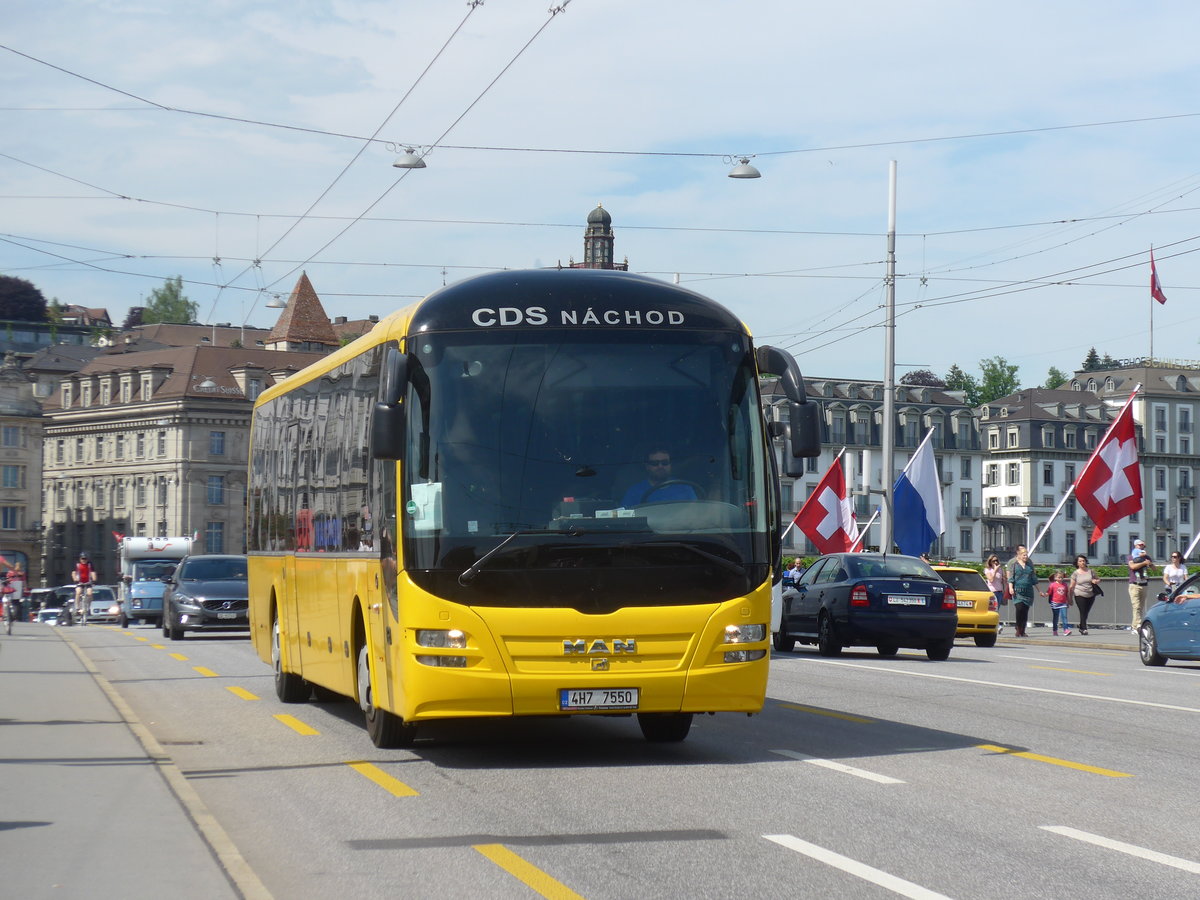 (171'391) - Aus Tschechien: CDS, N�chod - 4H7 7550 - MAN am 22. Mai 2016 in Luzern, Bahnhofbr�cke