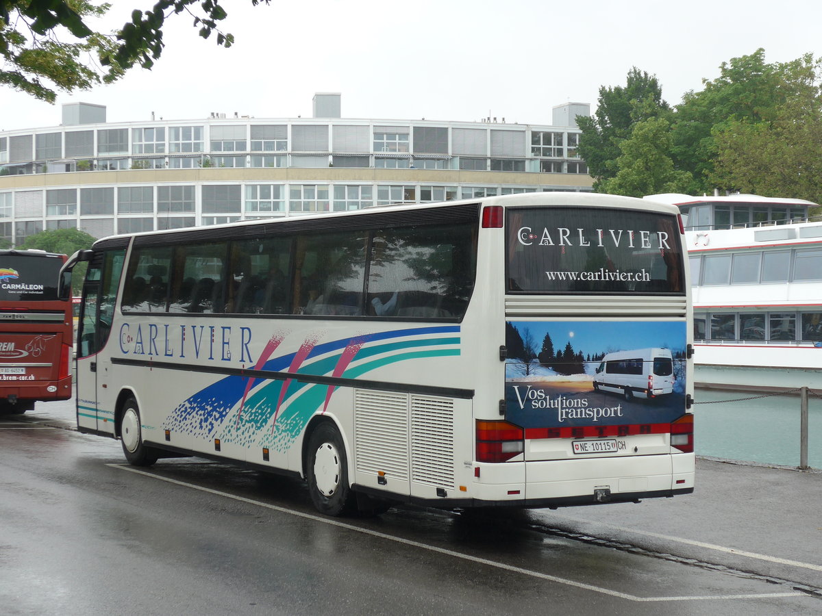 (171'936) - Carlivier, Savagnier - NE 10'115 - Setra am 21. Juni 2016 bei der Schiffl�ndte Thun