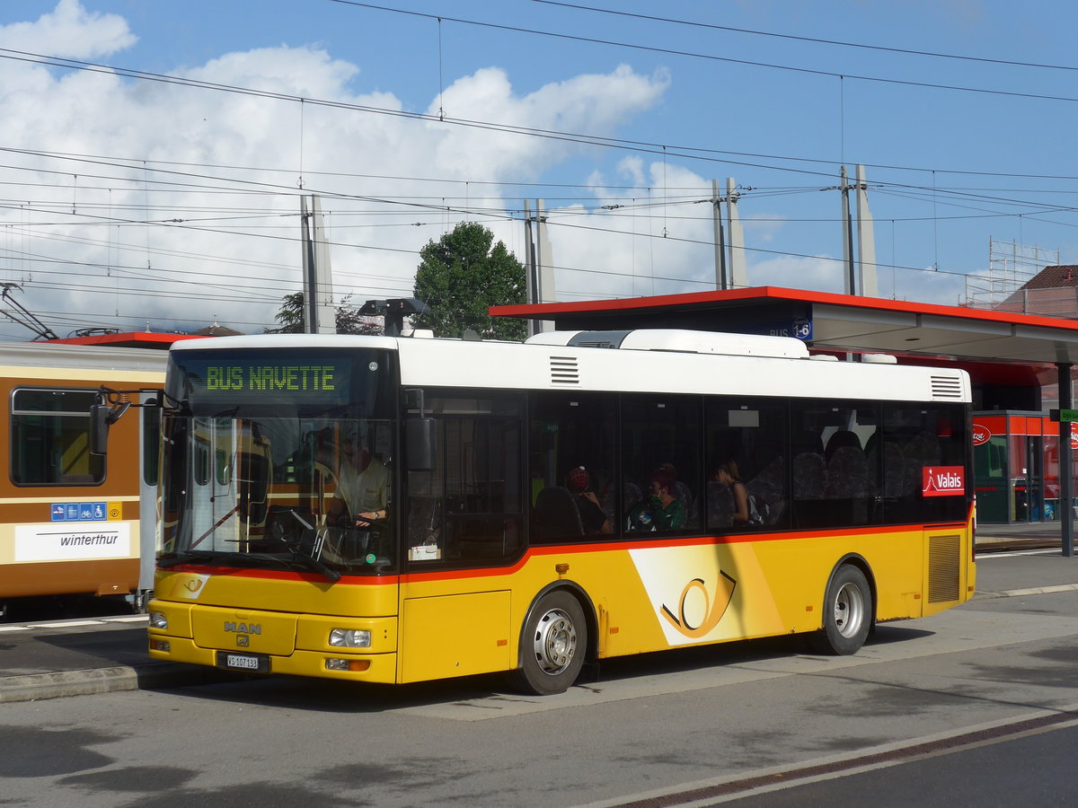 (171'956) - TPC Aigle - VS 107'133 - MAN/G�ppel (ex VD 1261) am 25. Juni 2016 beim Bahnhof Aigle