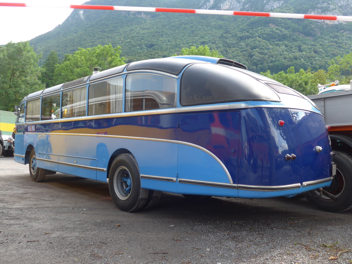 (172'003) - Barras, Cho�x - VS 2310 U - Saurer/Saurer (ex Gerster, Pont-de-la-Morge; ex Theytaz, Sion) am 25. Juni 2016 in Aigle, Saurertreffen