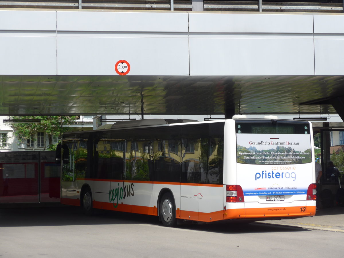 (172'601) - VBH Herisau - Nr. 13/AR 29'378 - MAN am 27. Juni 2016 beim Bahnhof Herisau