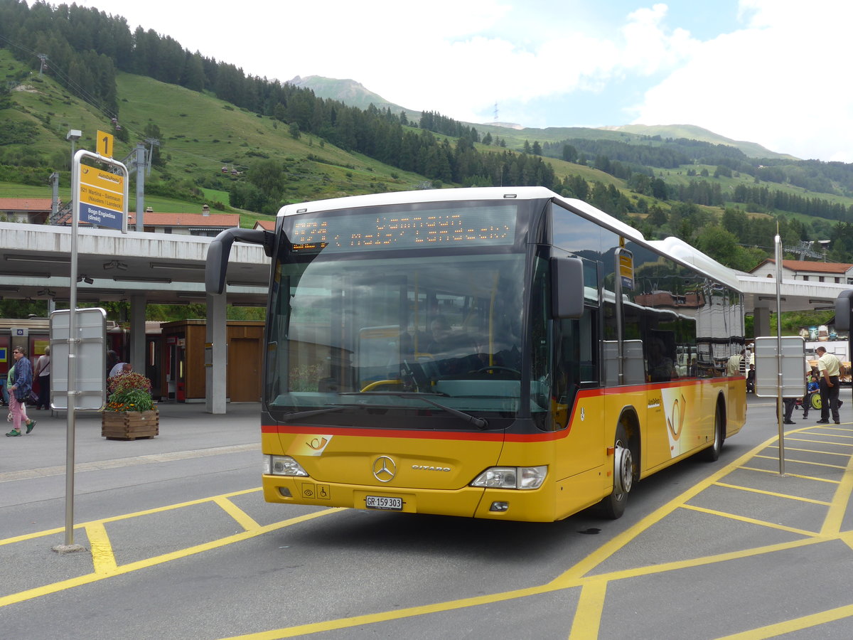 (173'350) - PostAuto Graub�nden - GR 159'303 - Mercedes am 24. Juli 2016 beim Bahnhof Scuol-Tarasp