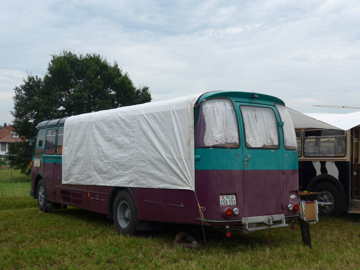 (173'962) - Aus der Schweiz: Feuz, M�rwil - TG 158'311 - FBW am 20. August 2016 in B�singen, Bahnhof