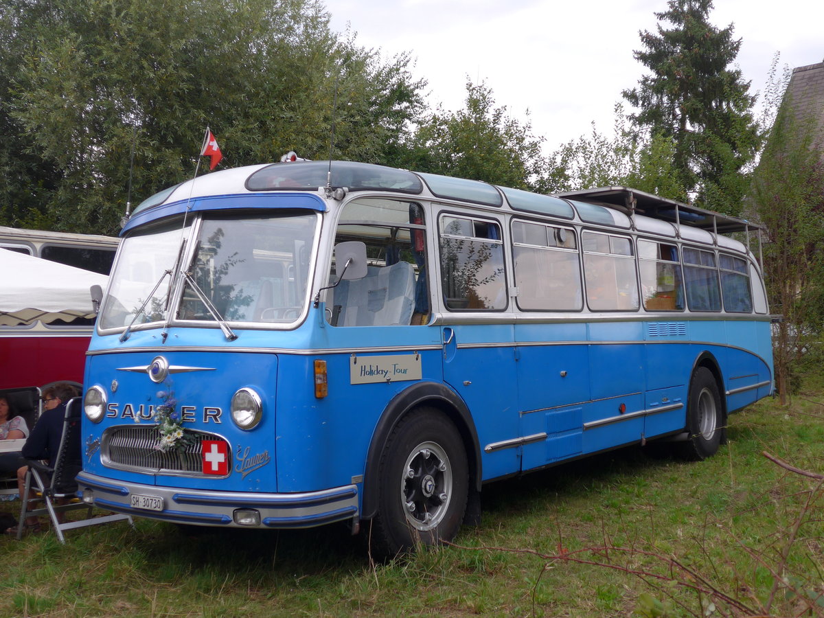 (174'082) - Aus der Schweiz: Bolliger, Stetten - SH 30'730 - Saurer/R&J (ex Sol�r+Fontana, Ilanz Nr. 8) am 20. August 2016 in B�singen, Bahnhof