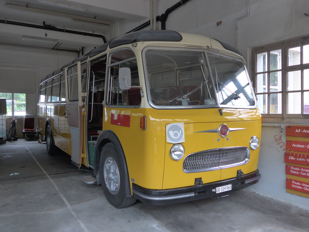 (174'150) - Urech, Zurzach - GR 109'960 - FBW/R&J (ex Suter, Frick; ex M+79'523; ex K�bli, Gstaad) am 21. August 2016 in Andeer, Garage Mark