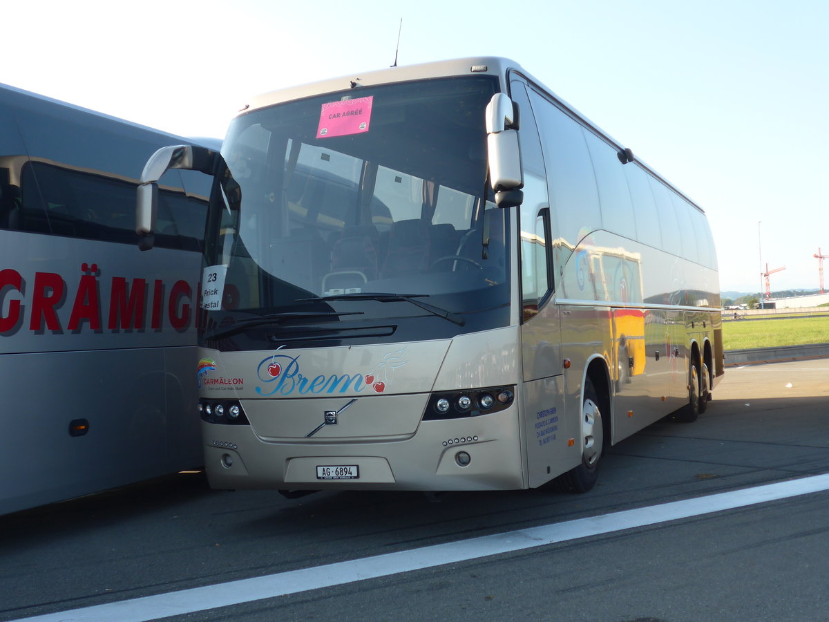 (174'343) - Brem, W�lflinswil - AG 6894 - Volvo am 28. August 2016 in Estavayer-le-Lac, ESAF
