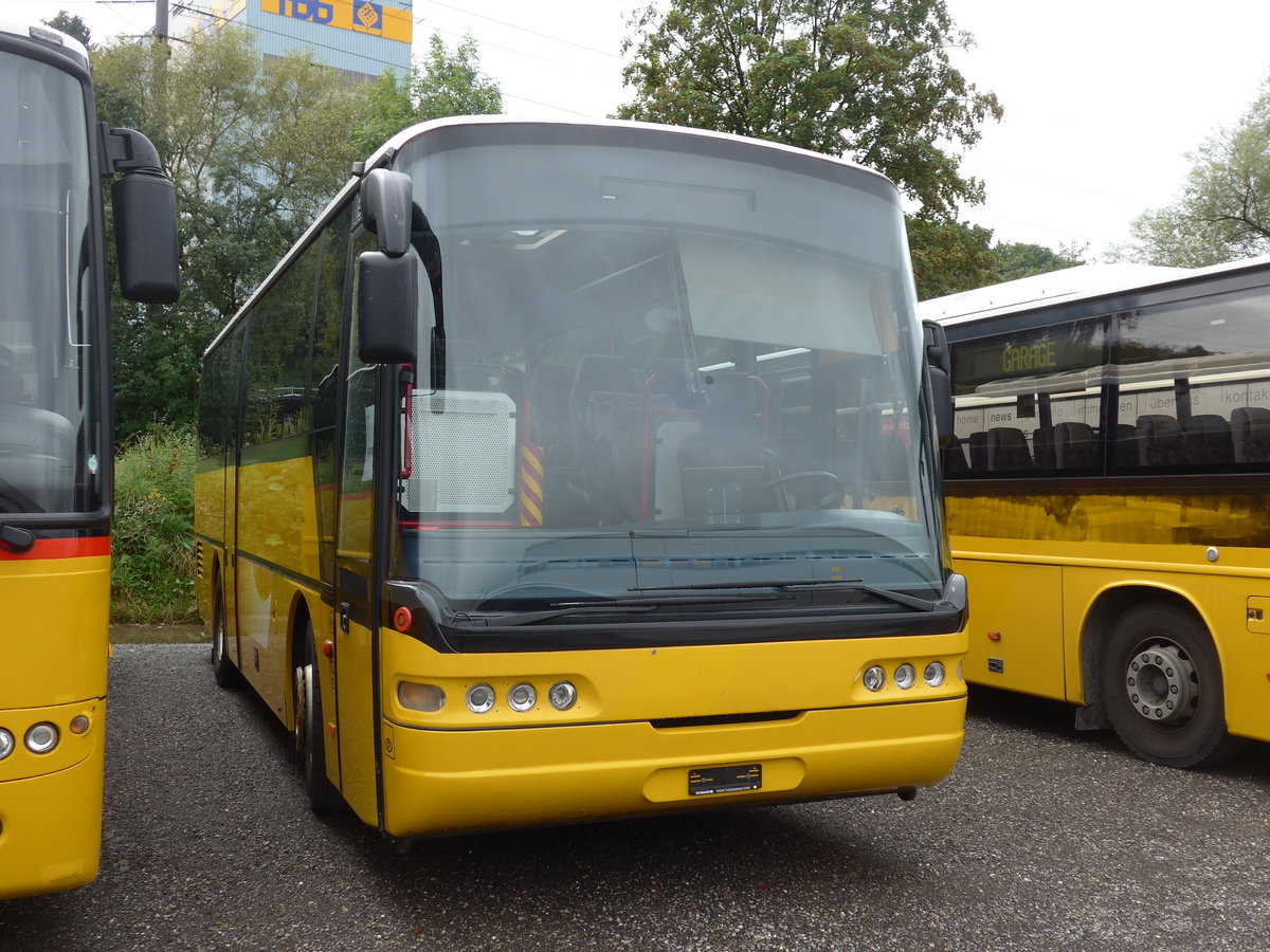 (174'620) - PostAuto Graub�nden - (GR 102'324) - Neoplan am 5. September 2016 in Kloten, EvoBus
