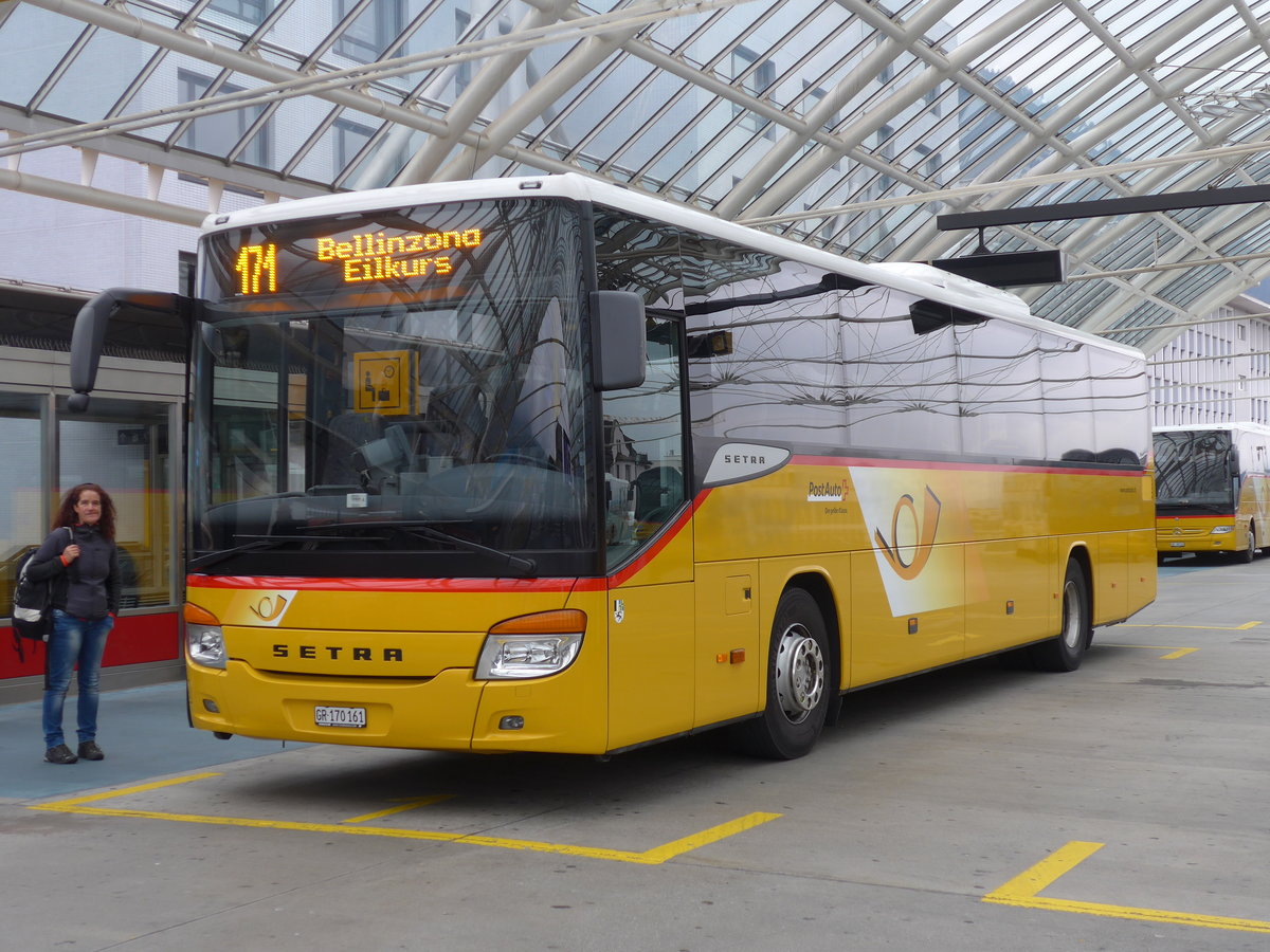 (174'937) - PostAuto Graub�nden - GR 170'161 - Setra am 18. September 2016 in Chur, Postautostation