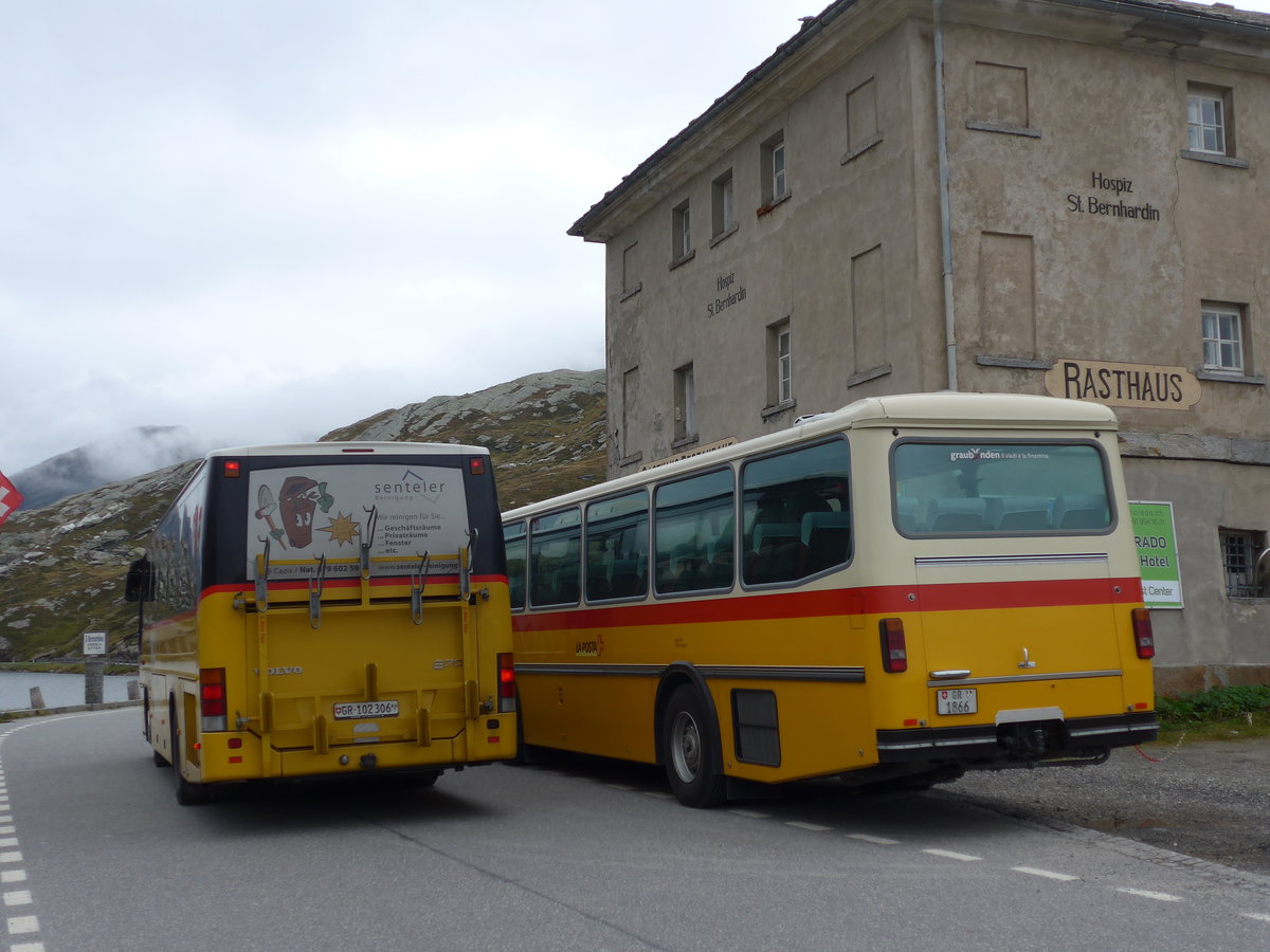 (174'961) - PostAuto Graub�nden - GR 102'306 - Volvo am 18. September 2016 in San Bernardino, Ospizio