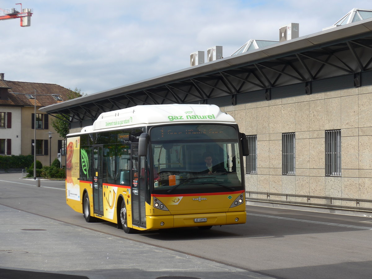 (175'496) - CarPostal Ouest - Nr. 11/JU 49'735 - Van Hool am 7. Oktober 2016 beim Bahnhof Del�mont