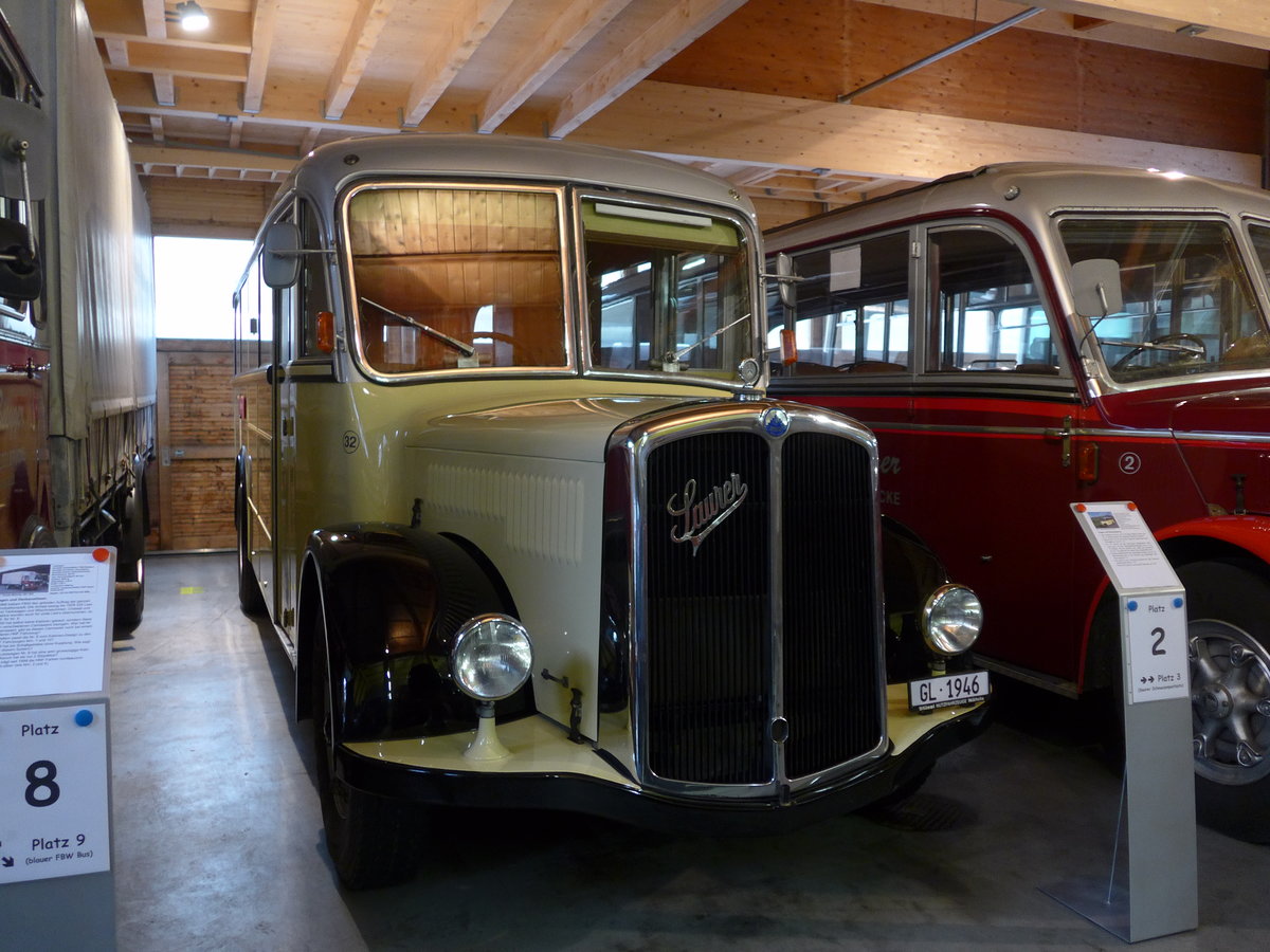 (176'298) - Biegger, Uster - Nr. 32/GL 1946 - Saurer/R&J (ex Redbull (Schweiz), Baar; ex Brandt, D-Reichersbeuern; ex Bach, NL-Amsterdam; ex H�gli, Steinach; ex EHC Biel; ex Leuenberger, Thun; ex AvH Heimenschwand) am 23. Oktober 2016 in Ziegelbr�cke, Museum