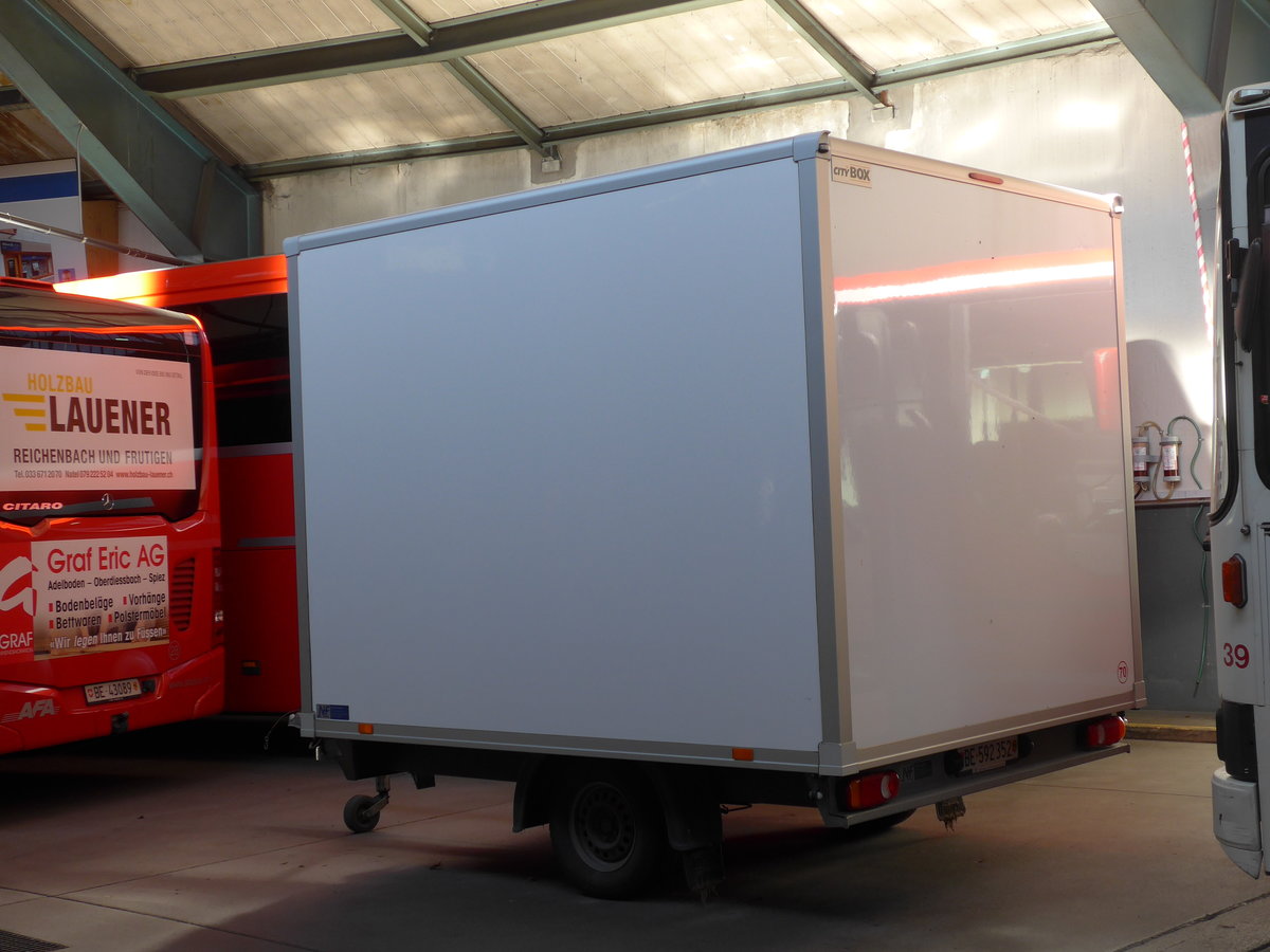 (176'341) - AFA Adelboden - Nr. 70/BE 592'352 - Niederhauser Gep�ckanh�nger am 29. Oktober 2016 im Autobahnhof Adelboden