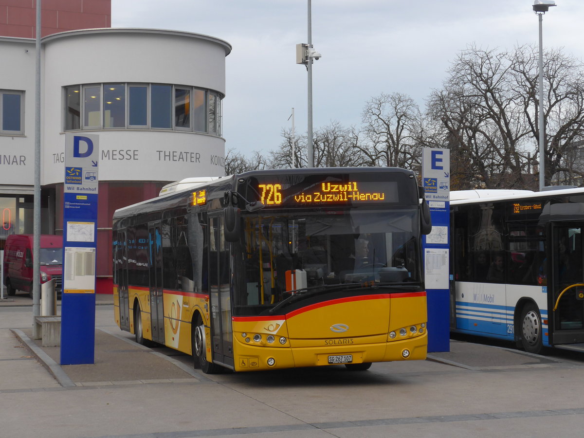 (176'730) - Schmidt, Oberb�ren - SG 267'107 - Solaris am 23. November 2016 beim Bahnhof Wil