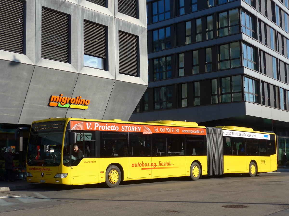 (176'895) - AAGL Liestal - Nr. 87/BL 20'985 - Mercedes am 5. Dezember 2016 beim Bahnhof Liestal