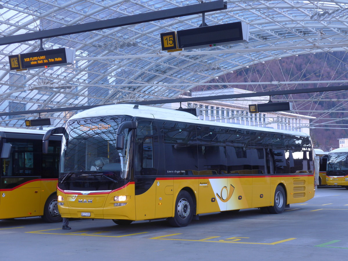 (177'084) - PostAuto Graub�nden - GR 173'205 - MAN am 10. Dezember 2016 in Chur, Postautostation