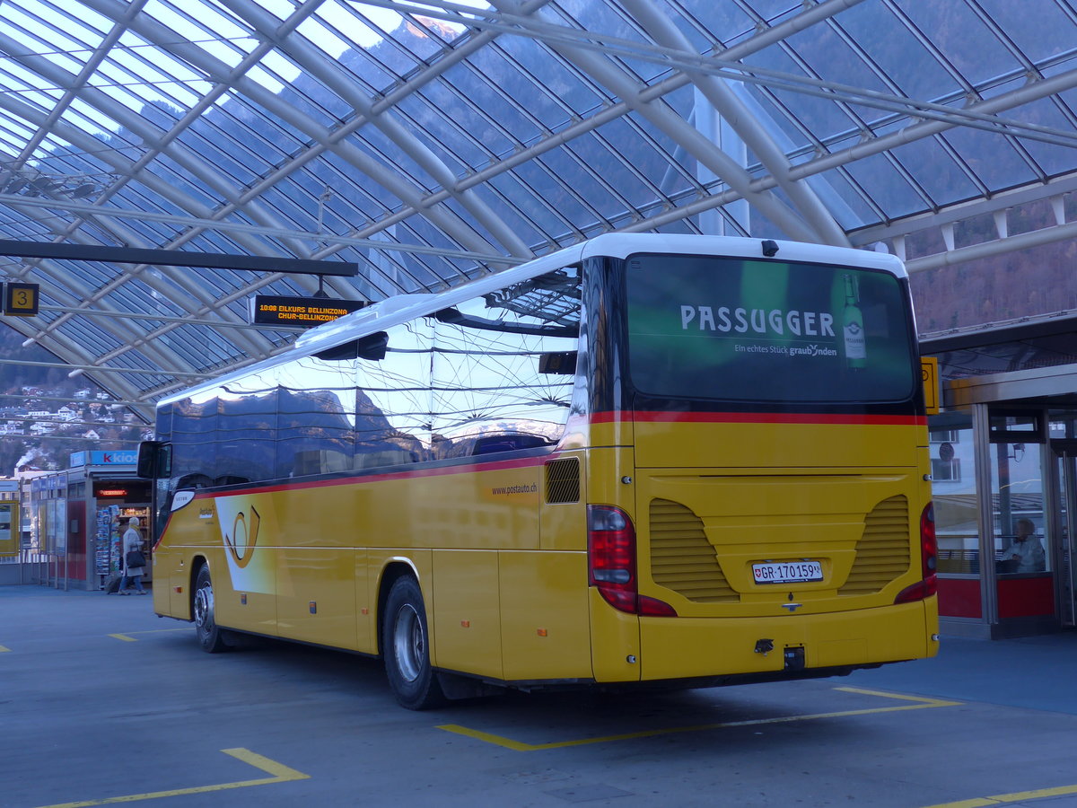 (177'087) - PostAuto Graub�nden - GR 170'159 - Setra am 10. Dezember 2016 in Chur, Postautostation
