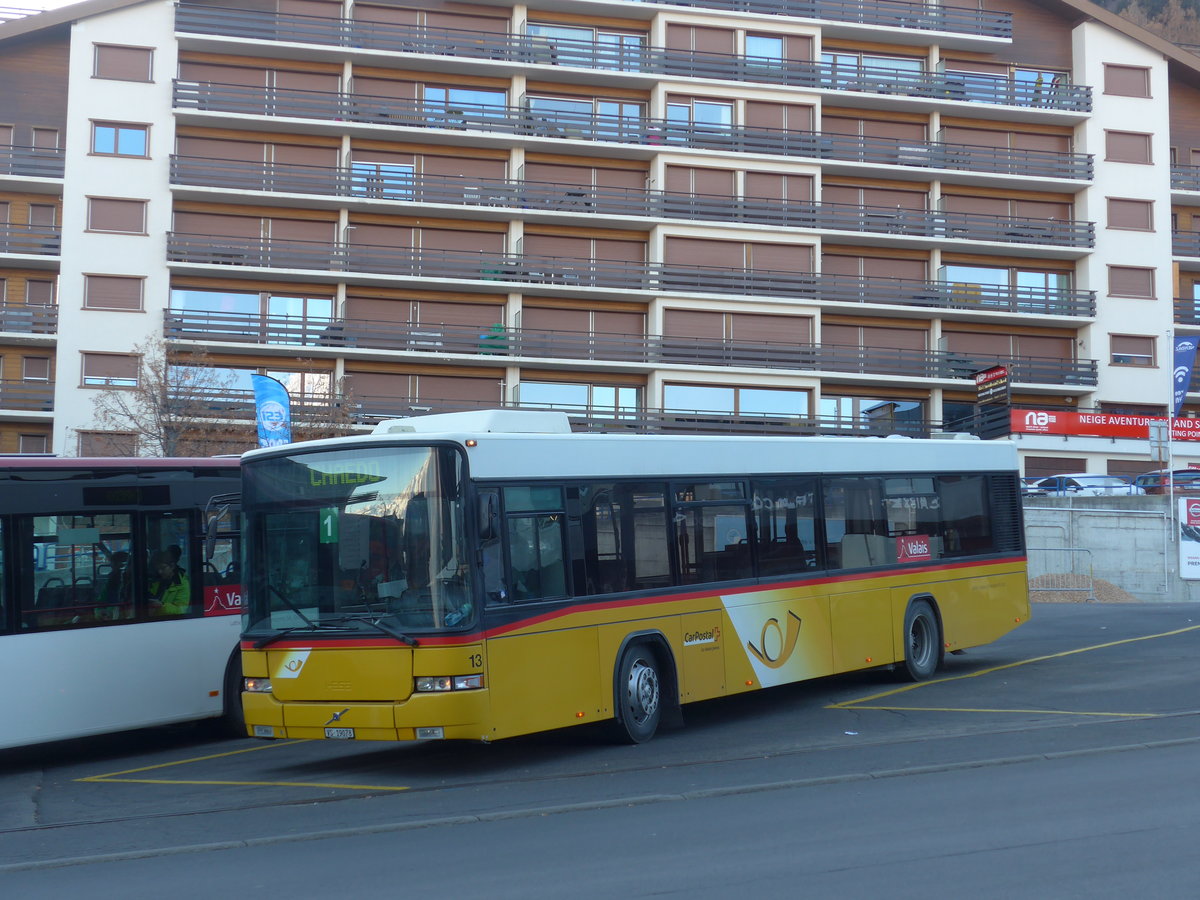(177'246) - Lathion, Sion - Nr. 13/VS 19'078 - Volvo/Hess (ex Voegtlin-Meyer, Brugg Nr. 90) am 18. Dezember 2016 in Haute-Nendaz, T�l�cabine