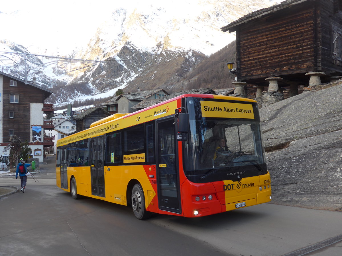 (177'358) - Aus D�nemark: ARRIVA - Nr. 1998/VS 455'774 - Ebusco am 26. Dezember 2016 in Saas-Fee, Post (Einsatz PostAuto)