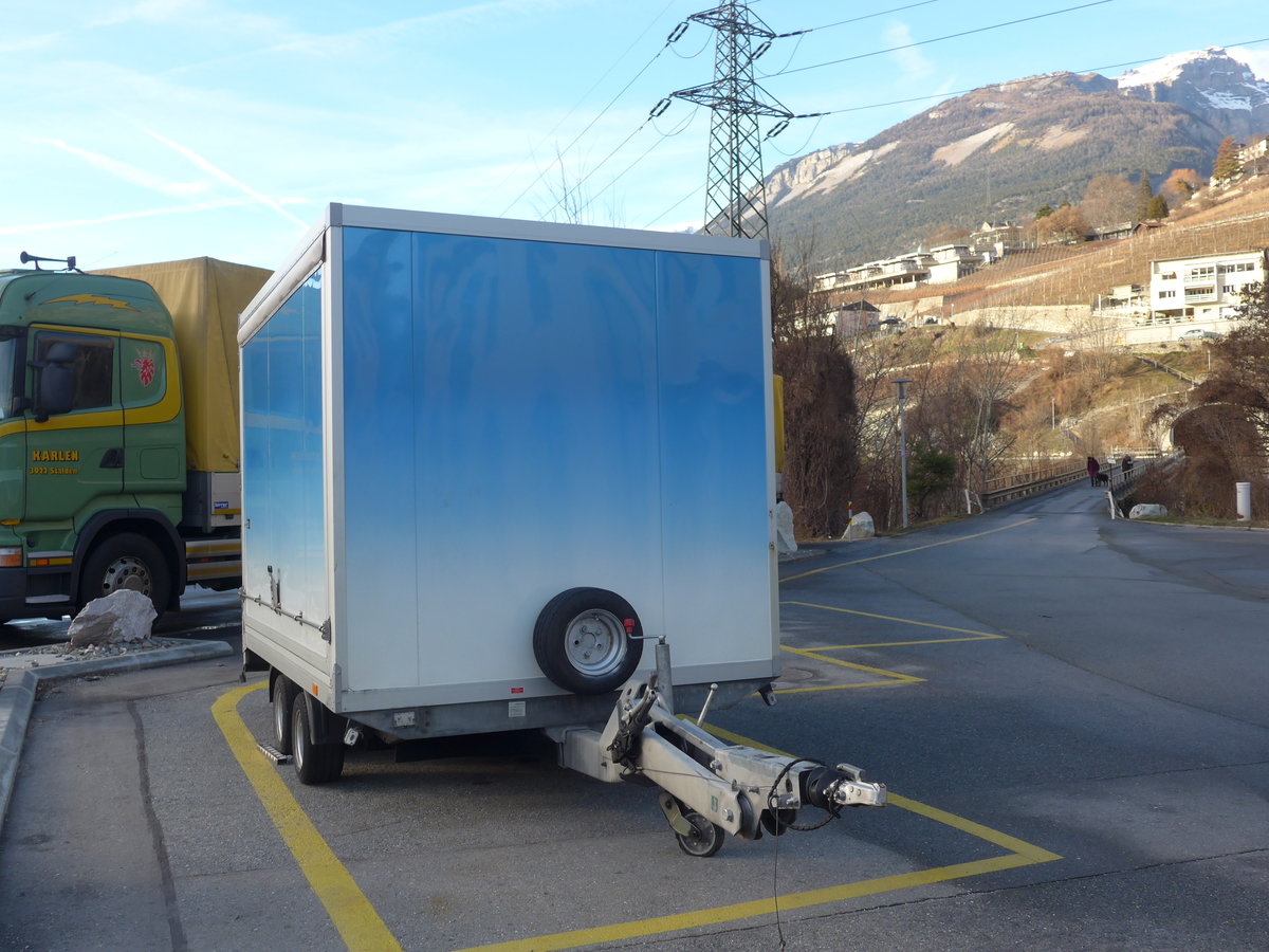 (177'397) - LLB Susten - VS 9759 - Aebi Gep�ckanh�nger am 26. Dezember 2016 in Leuk, Garage