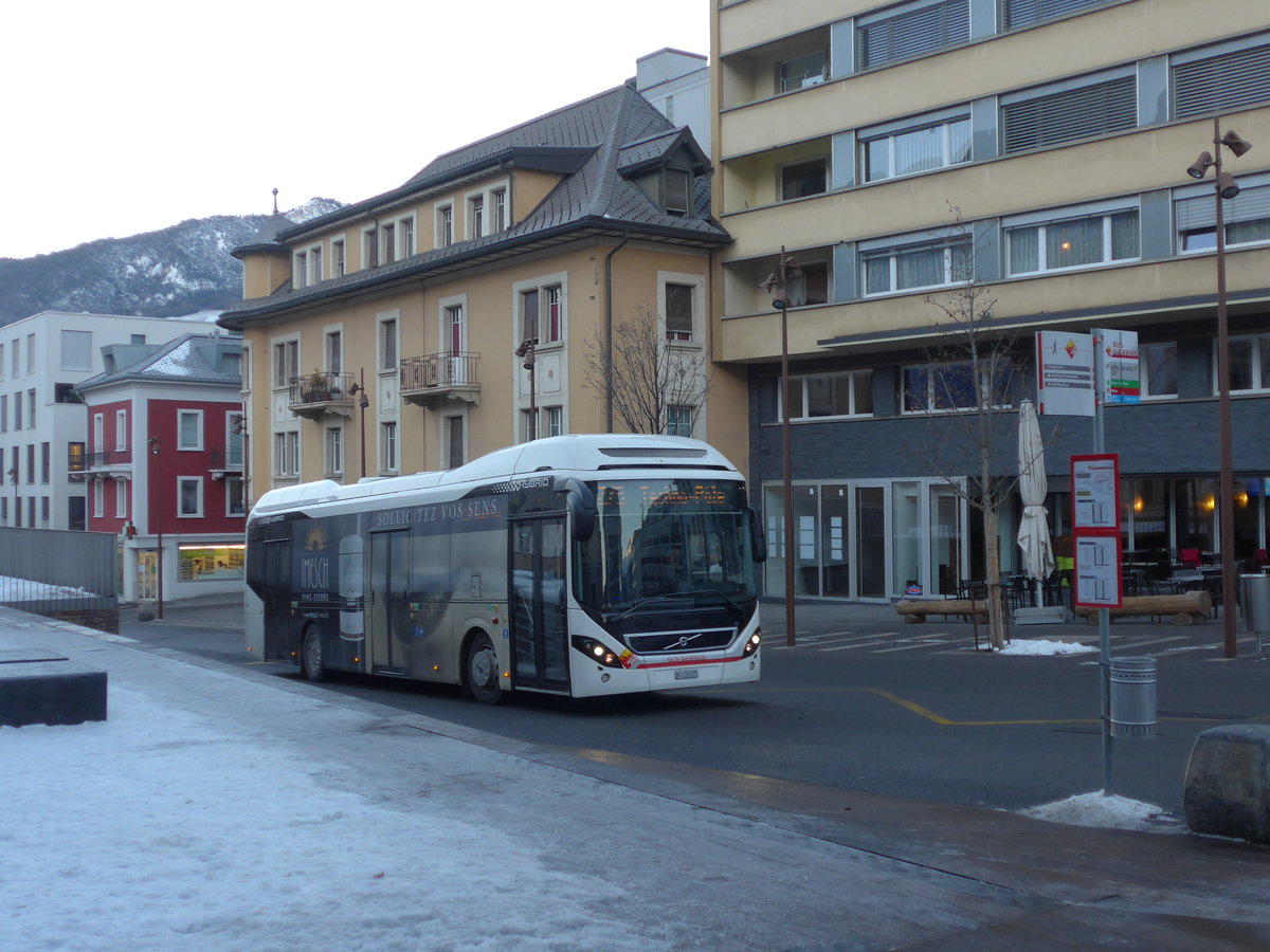 (178'069) - BS Sierre - VS 133'225 - Volvo am 21. Januar 2017 in Sierre, H�tel de Ville CFF