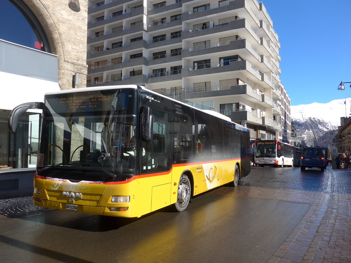 (178'540) - D�nser, Trimmis - GR 24'206 - MAN am 18. Februar 2017 in St. Moritz, Klinik Gut