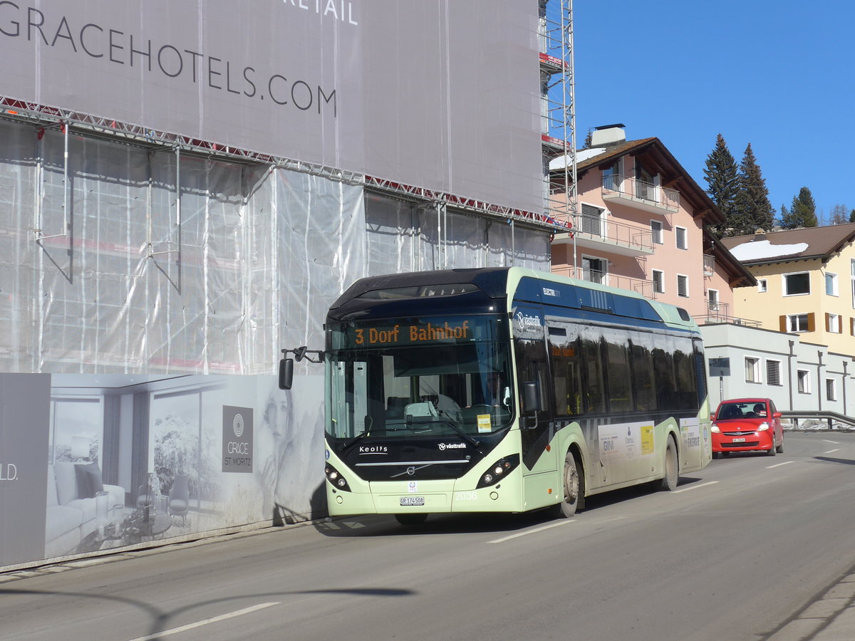 (178'627) - Aus Schweden: Keolis, G�teborg - Nr. 2016/GR 174'508 - Volvo am 18. Februar 2017 beim Bahnhof St. Moritz (Einsatz Chrisma)