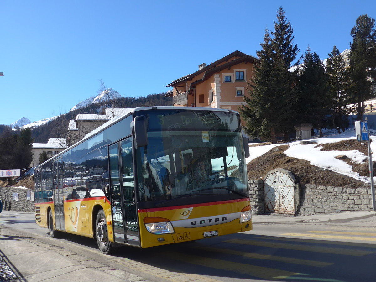 (178'641) - PostAuto Graub�nden - GR 102'373 - Setra am 18. Februar 2017 beim Bahnhof St. Moritz