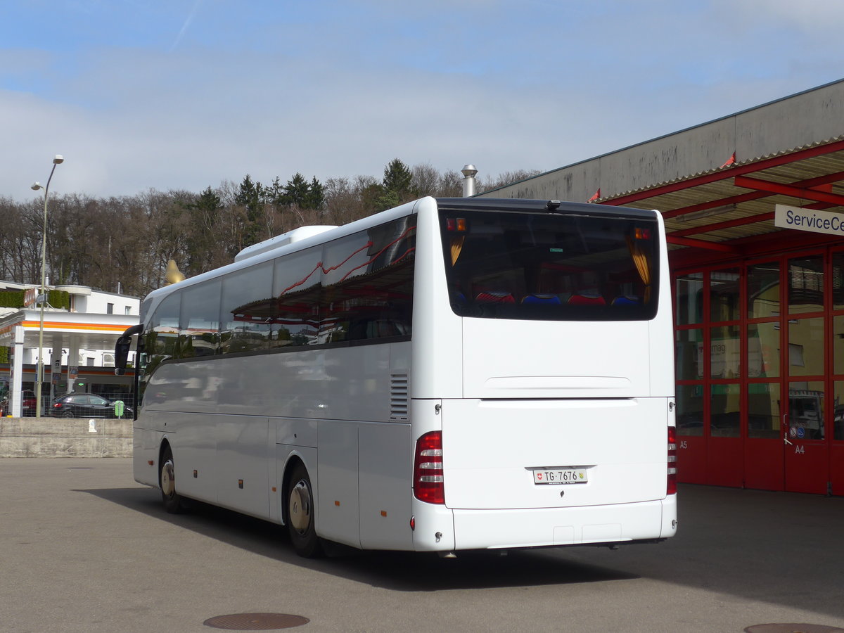 (179'084) - Bustrans, Bottighofen - TG 7676 - Mercedes am 20. M�rz 2017 in Kloten, EvoBus