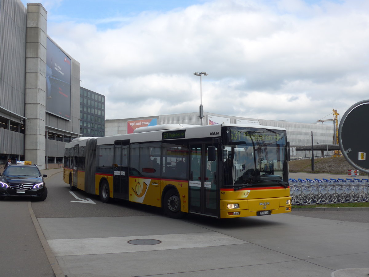 (179'087) - PostAuto Z�rich - Nr. 144/ZH 780'686 - MAN (ex Nr. 21; ex P 26'016) am 20. M�rz 2017 in Z�rich, Flughafen