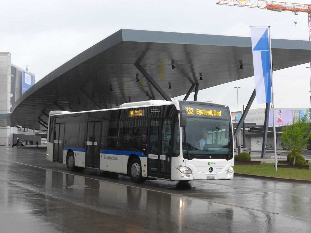 (179'648) - Maag, Kloten - Nr. 36/ZH 233'536 - Mercedes am 16. April 2017 in Z�rich, Flughafen