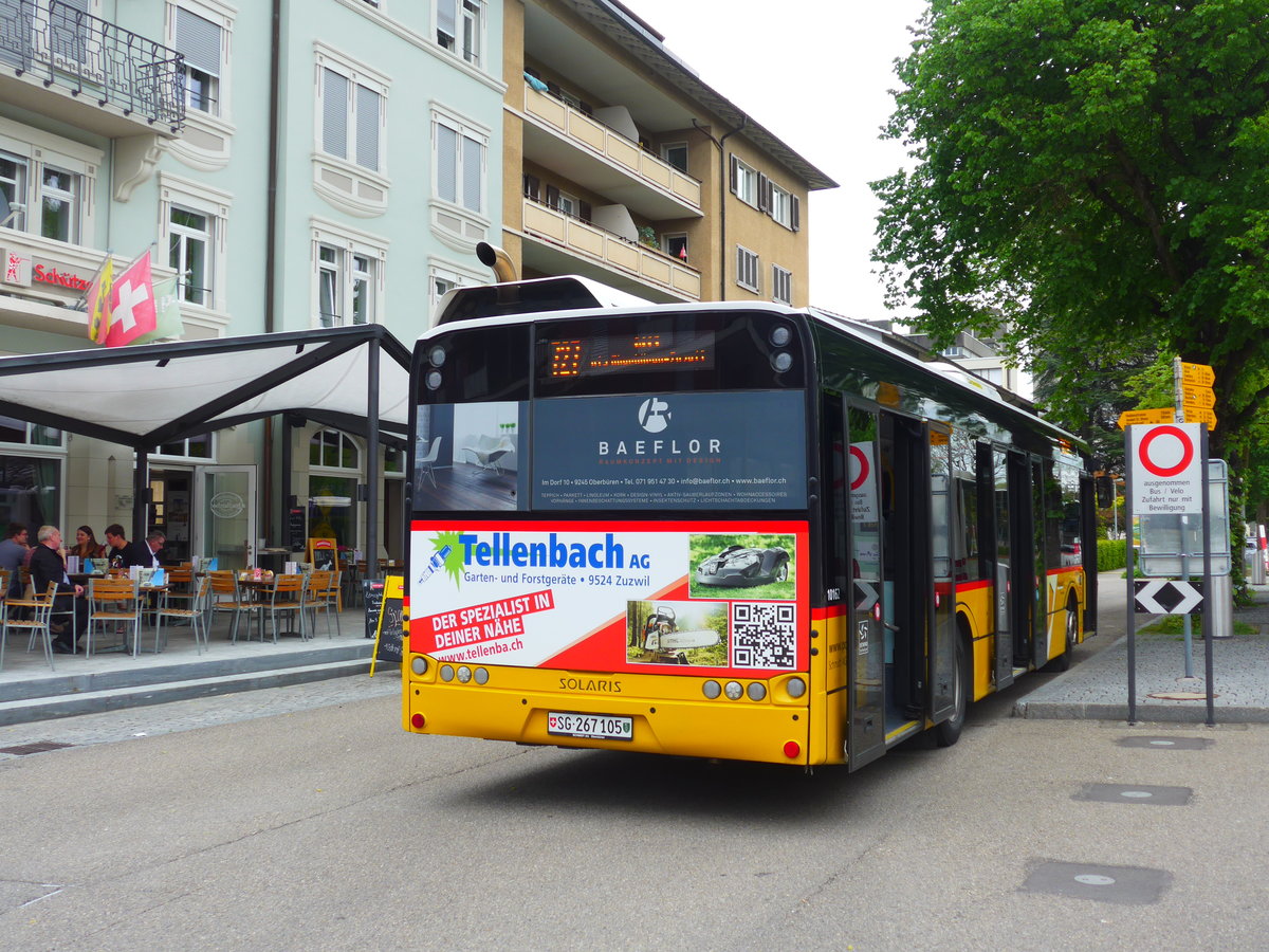 (180'214) - Schmidt, Oberb�ren - SG 267'105 - Solaris am 21. Mai 2017 beim Bahnhof Gossau