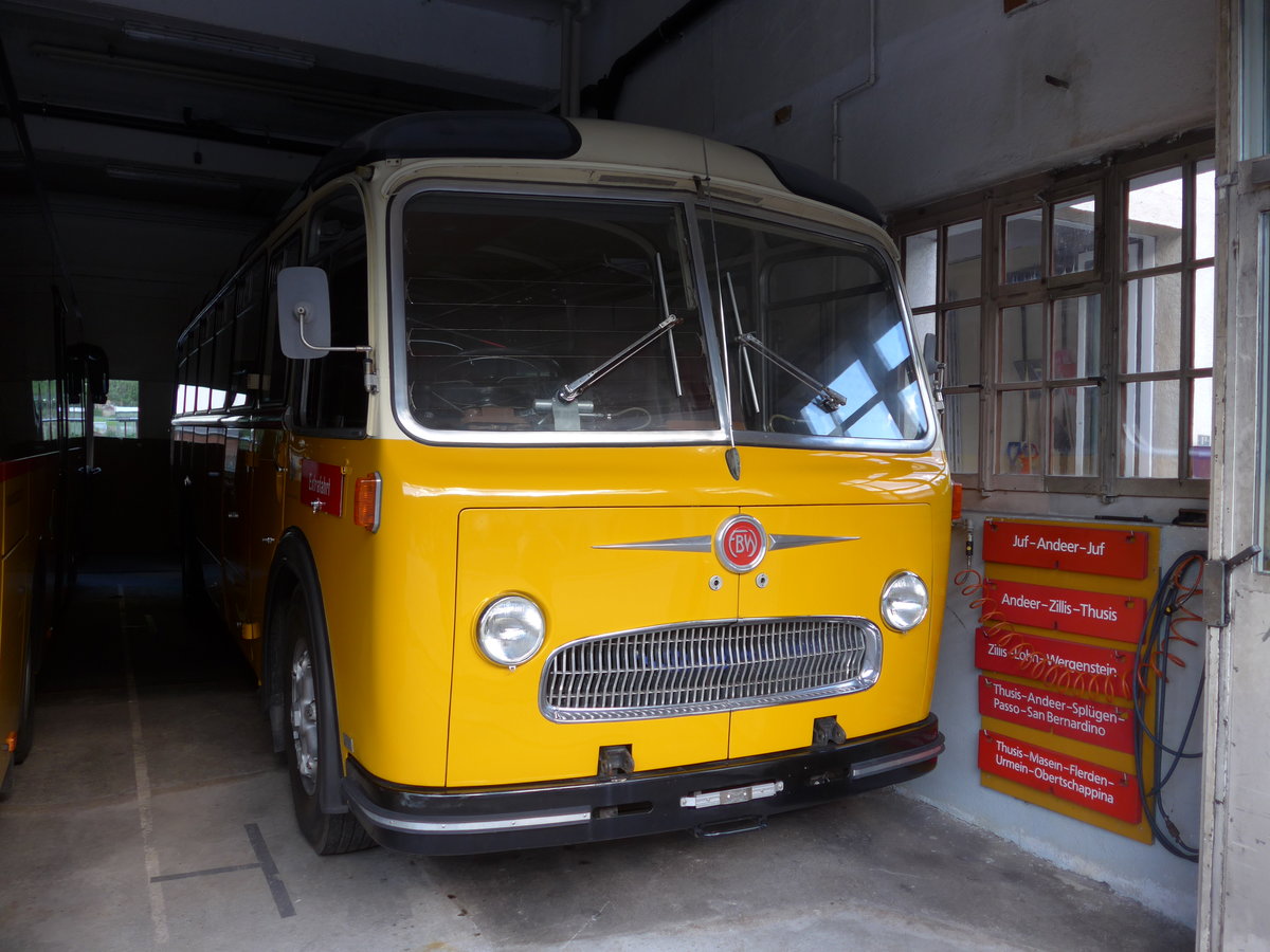 (180'432) - Urech, Zurzach - FBW/R&J (ex Suter, Frick; ex M+79'523; ex K�bli, Gstaad) am 22. Mai 2017 in Andeer, Garage Mark