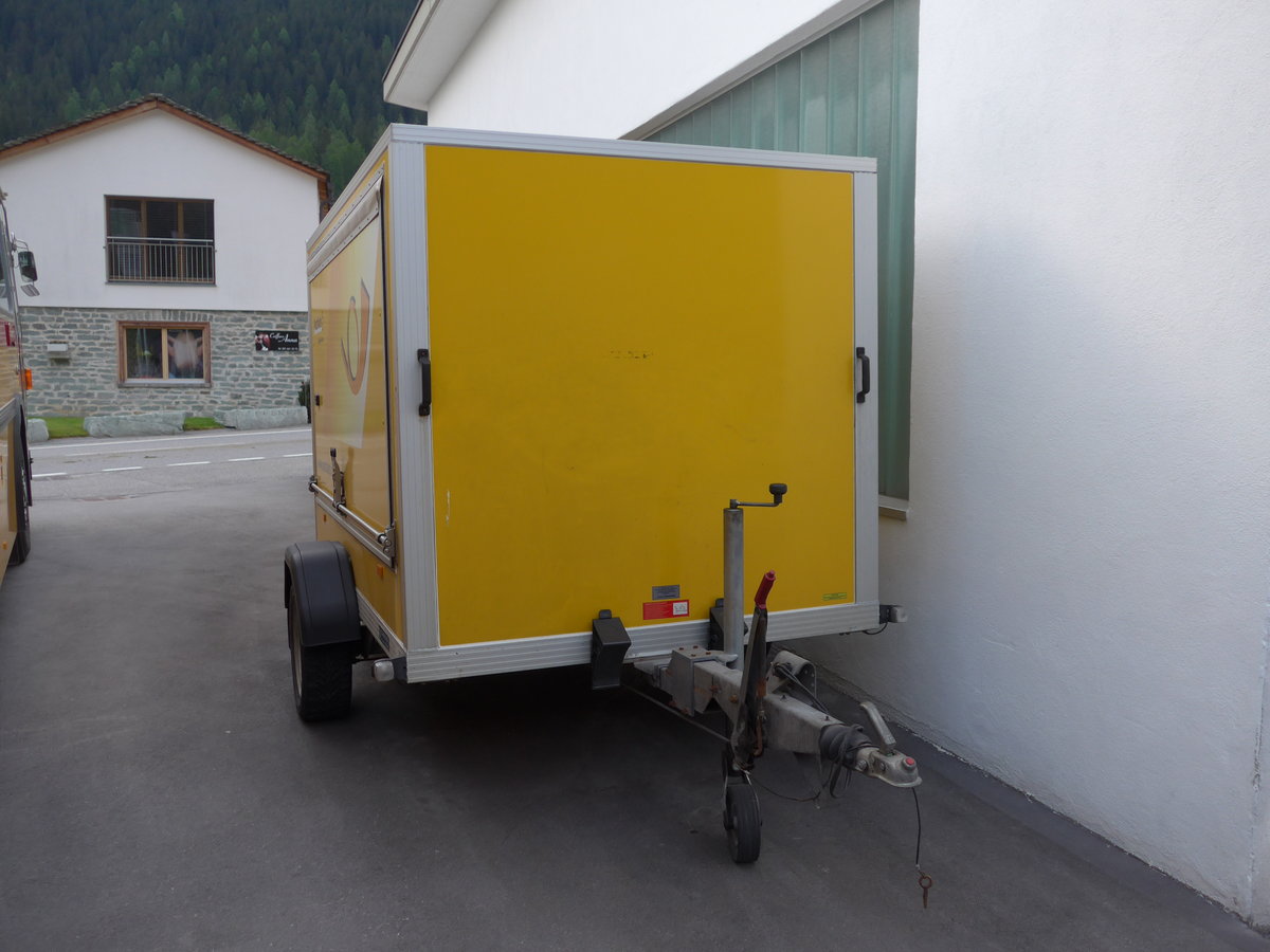 (180'459) - PostAuto Graub�nden - GR 143'013 - Conrad Gep�ckanh�nger am 23. Mai 2017 in Andeer, Garage Mark