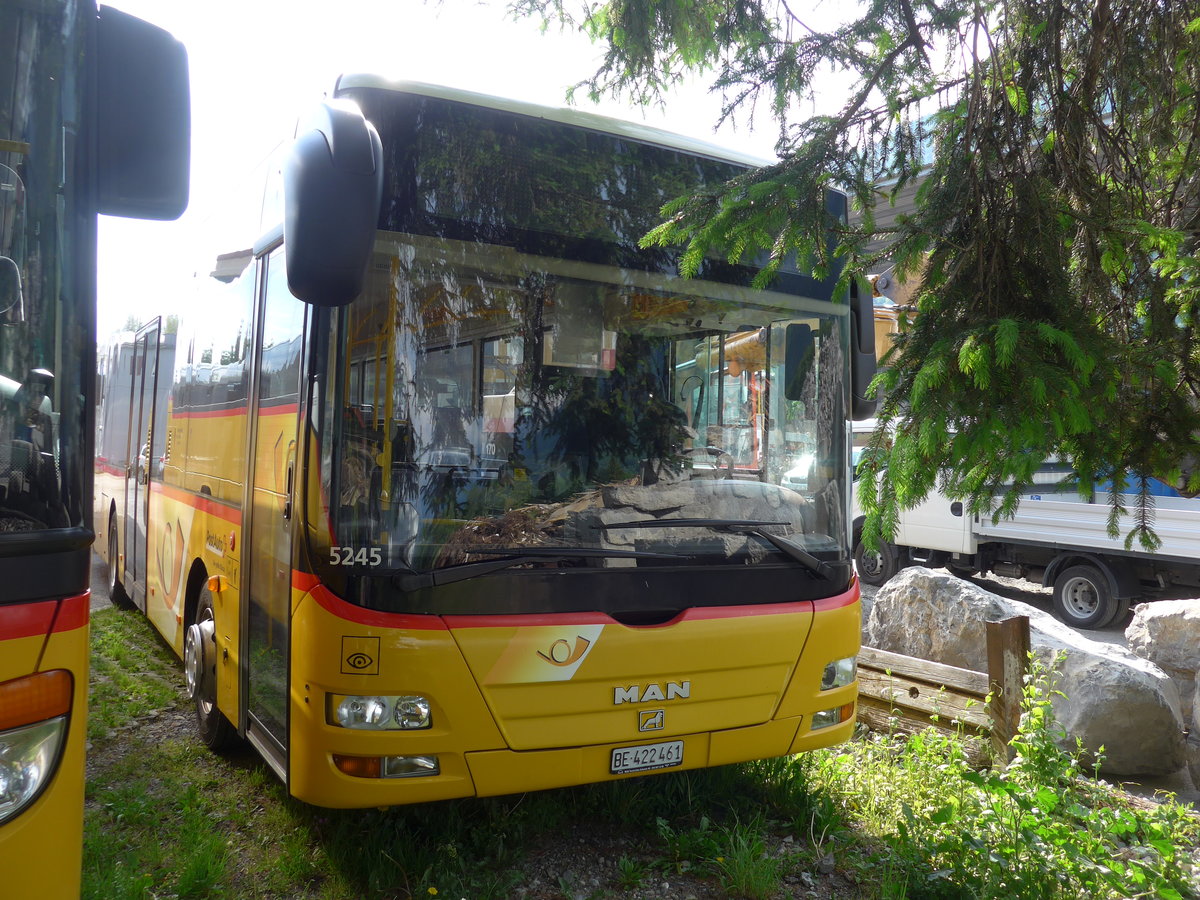 (180'764) - AVG Meiringen - Nr. 61/BE 422'461 - MAN/G�ppel am 24. Mai 2017 in Interlaken, Postgarage 